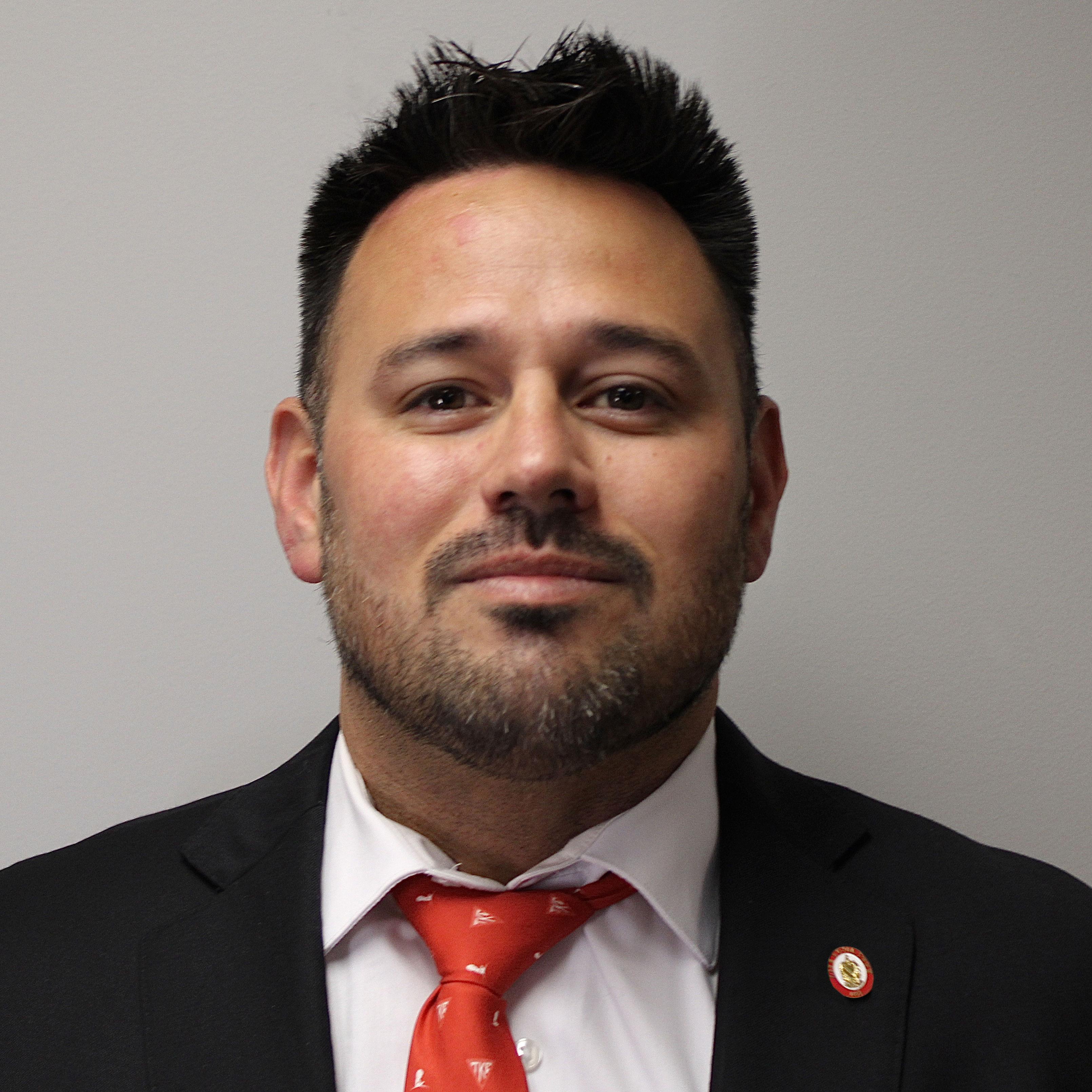 Luis R. Benavides